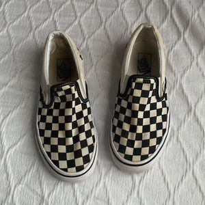 WMNS CHECKBOARD SLIP ON VANS 7.5 GENTLY WORN